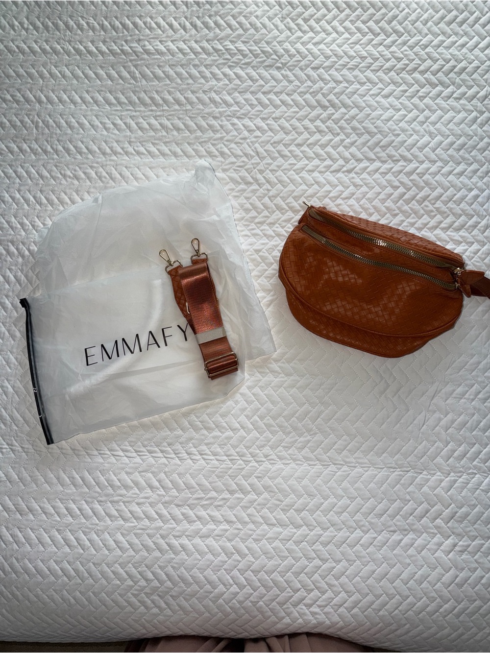 Emmafy Woven Leather Bum Bag - Picture 3 of 6